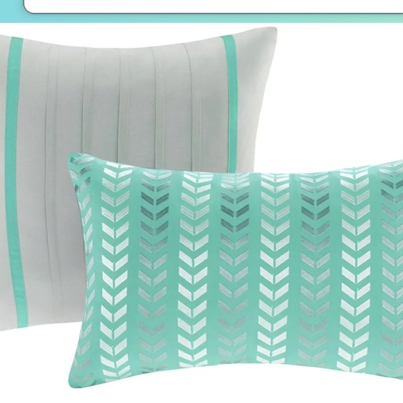 Comforter set - Picture 3 of 5